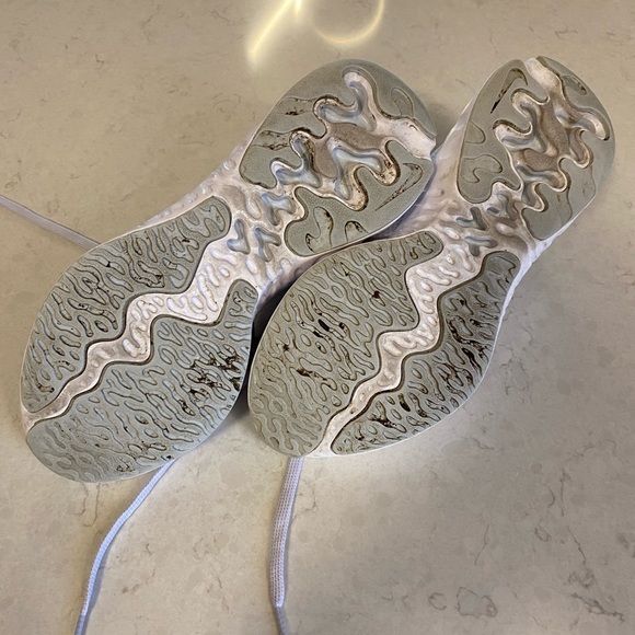 Nike Renew Running Shoes - Picture 8 of 8